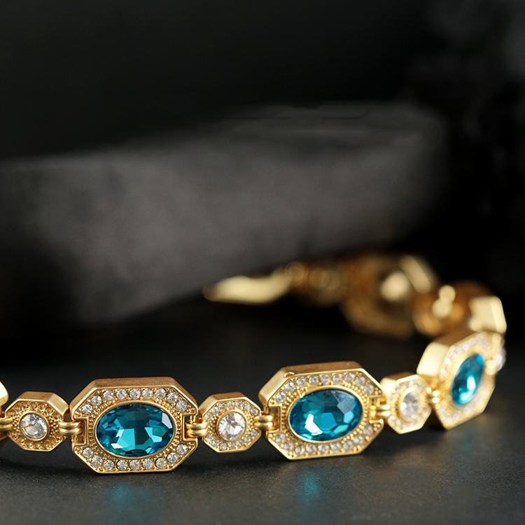 Blue Danube  Necklace thumbnail 3