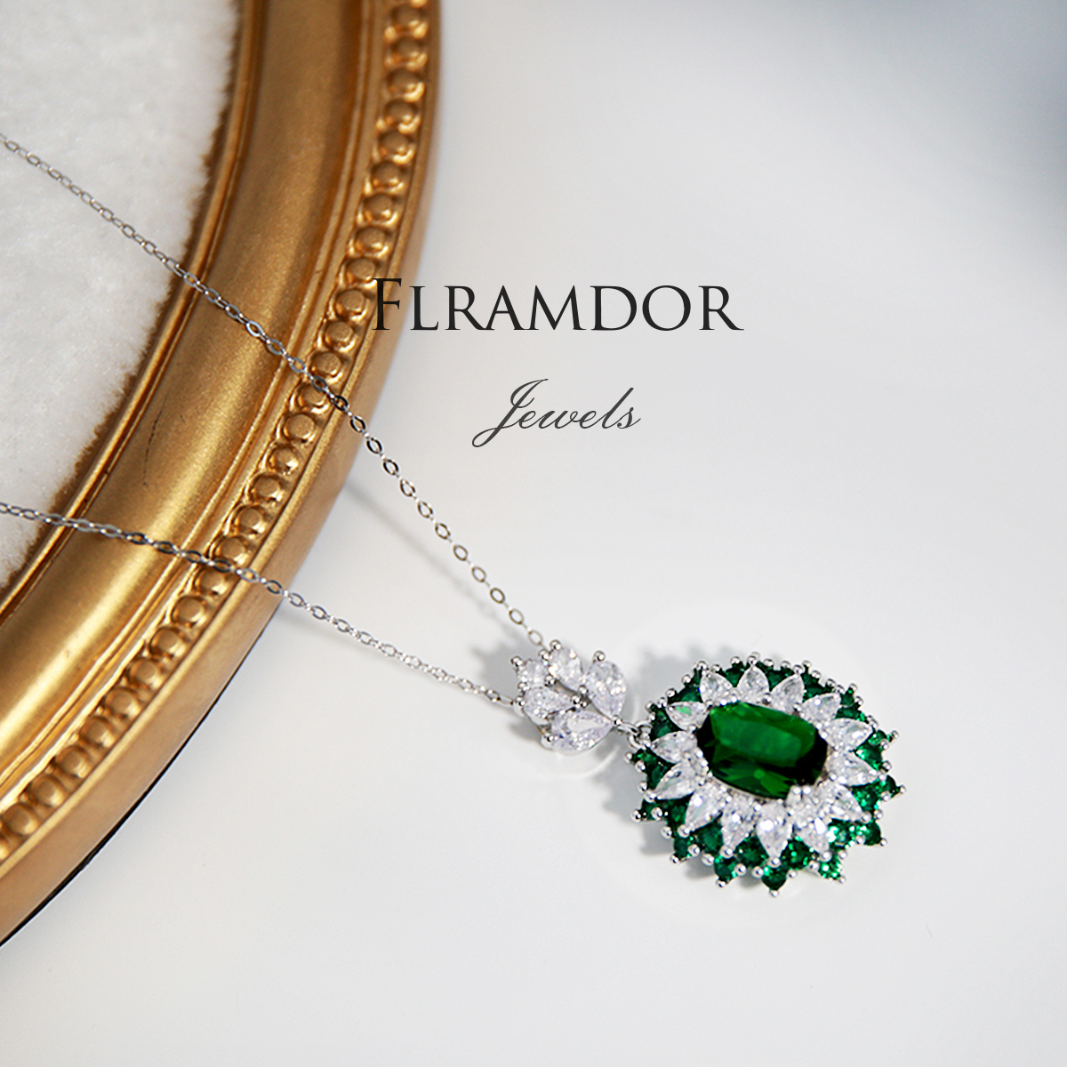 Green gemstone necklace