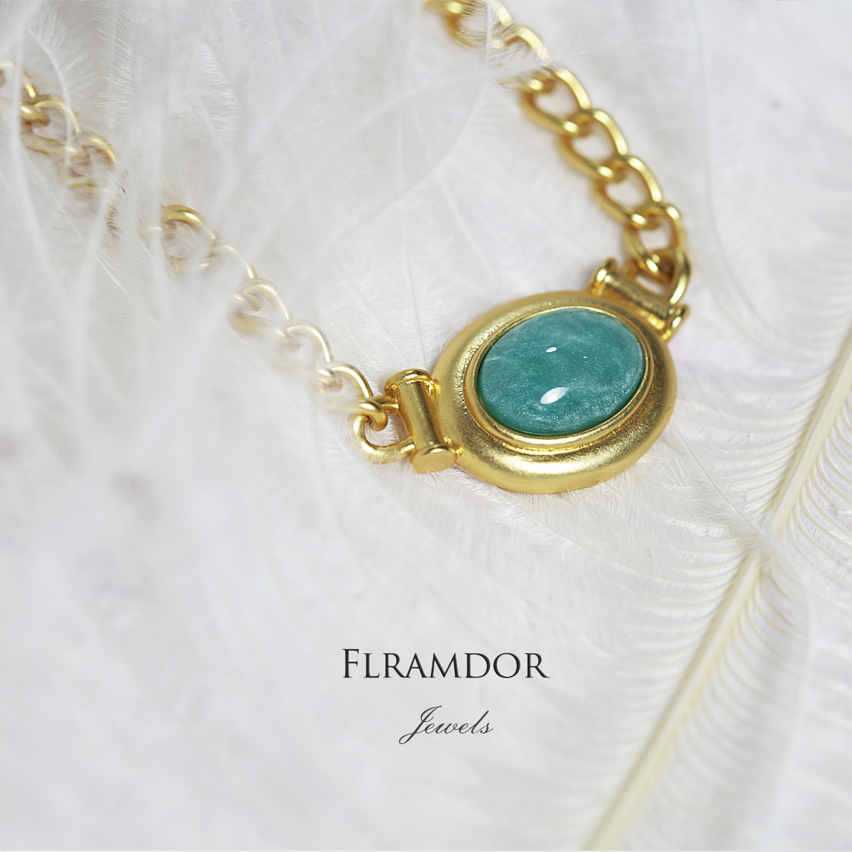 Vintage imitation jade necklace