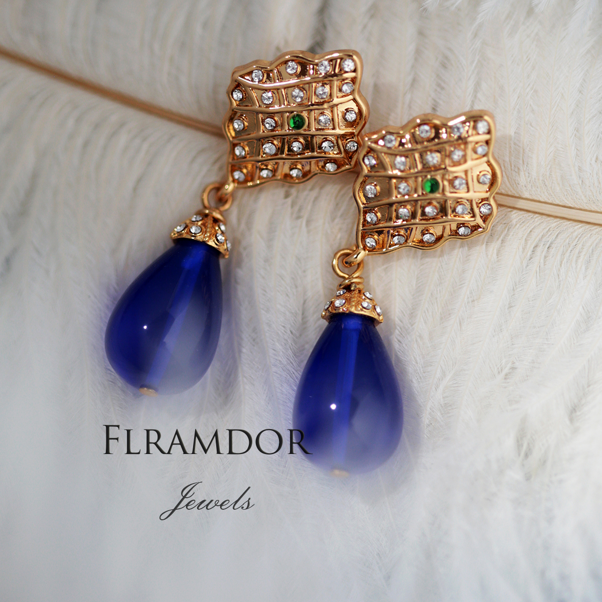 Sea blue earrings thumbnail 4