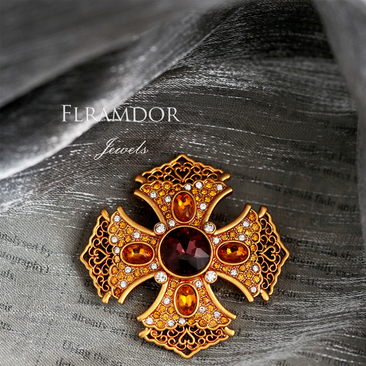 Vintage cross brooch thumbnail 4