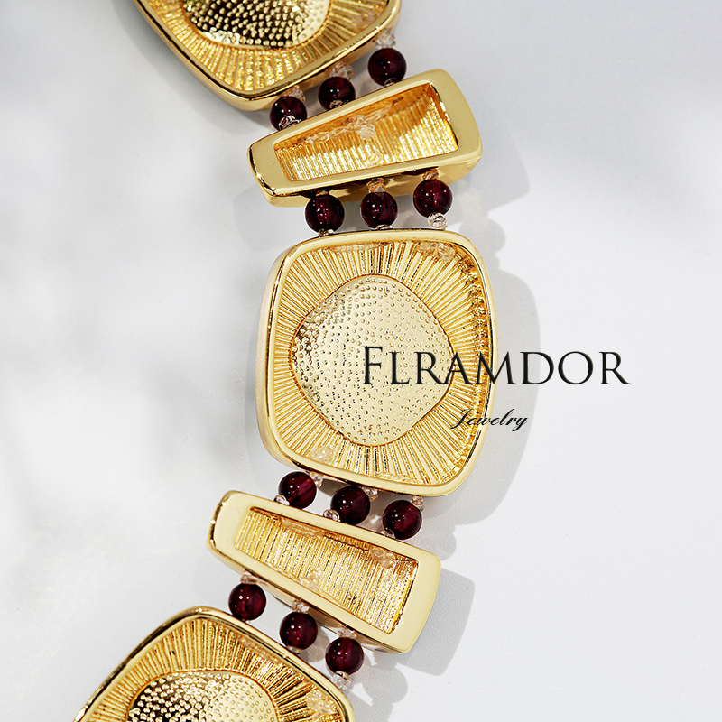 70's Glam Gaze Necklaces thumbnail 5