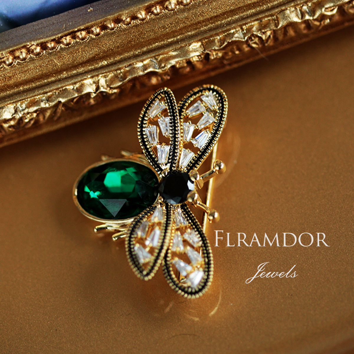 Bee Brooch thumbnail 4