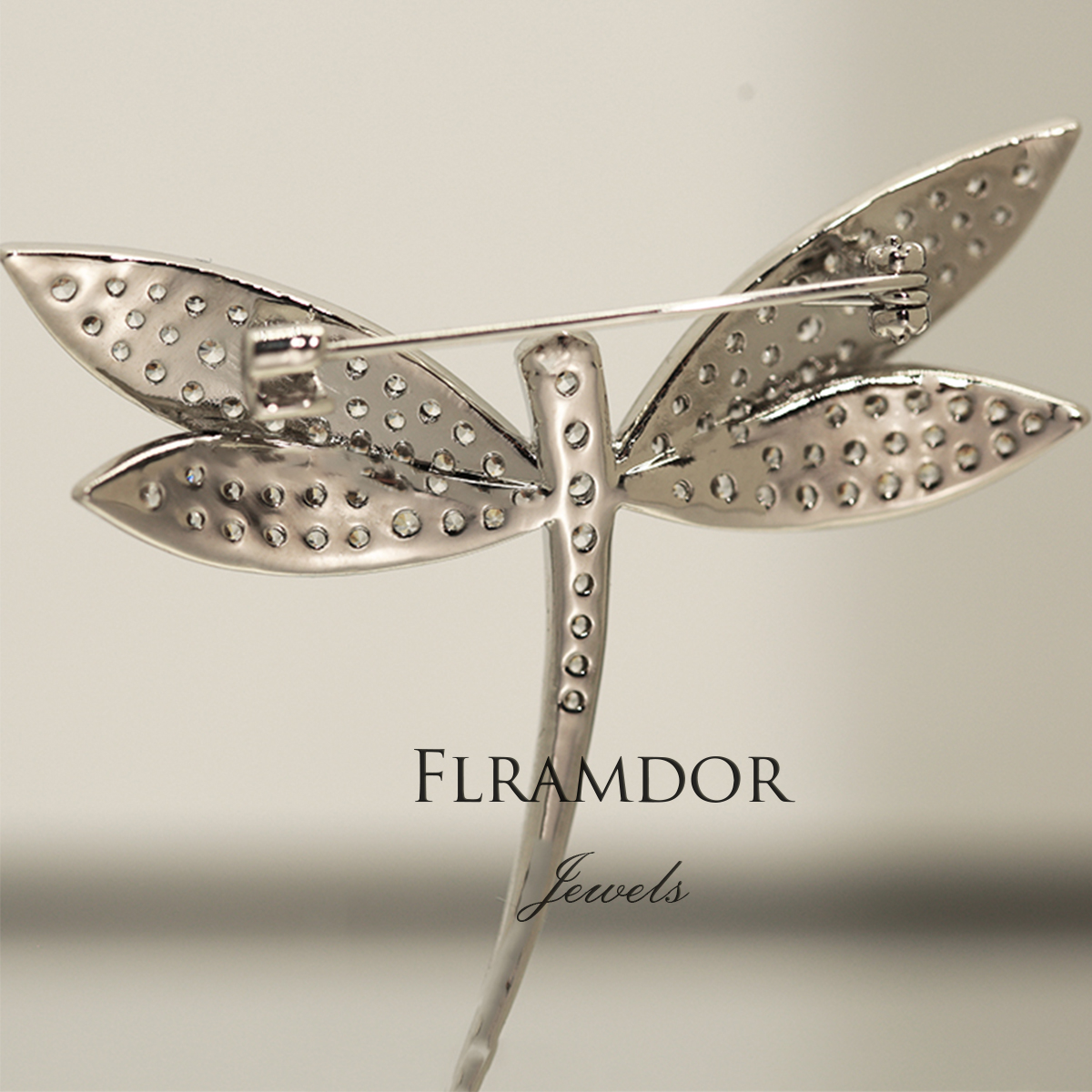 Dragonfly Brooch thumbnail 5