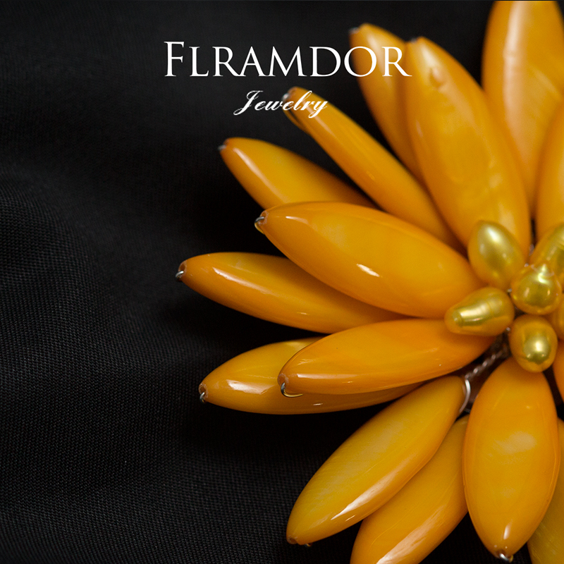 Natural Mother-of-Pearl Sunflower Brooch - Orange thumbnail 3