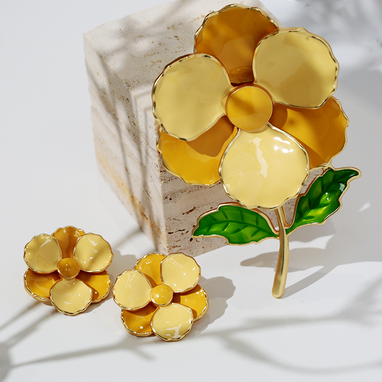 Autumn Sunshine - Brooch thumbnail 5