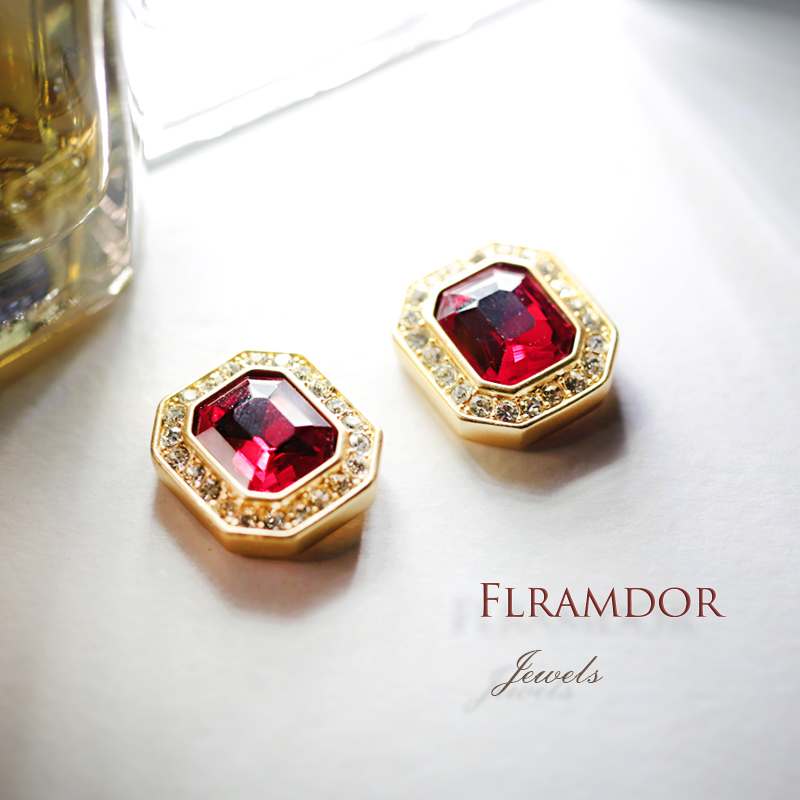 Medieval square earrings